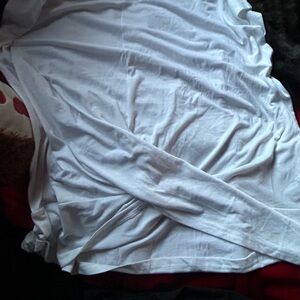 Womens cross- tshirt. - XL